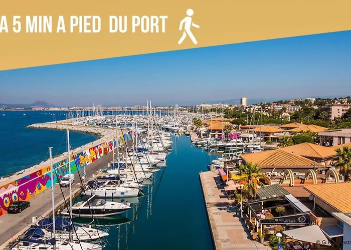 4 - Parking - Piscine Commune Saint-Raphaël